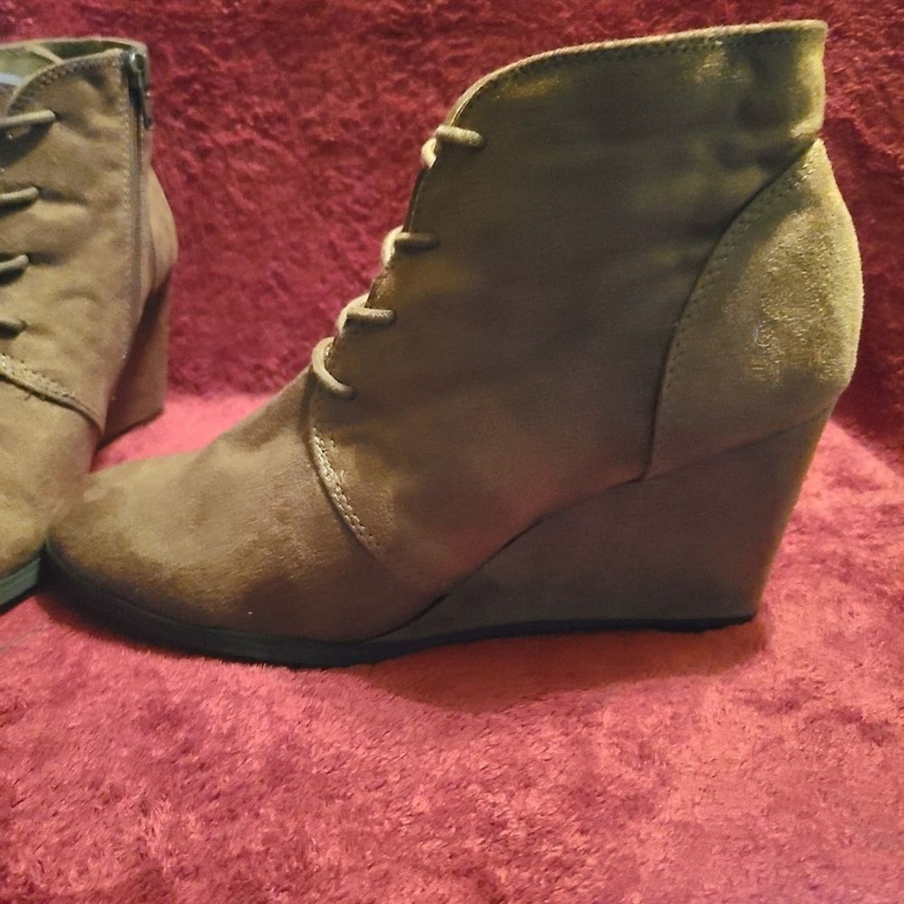 American Eagle Brown Suede Wedge Ankle Boots - Picture 2 of 3